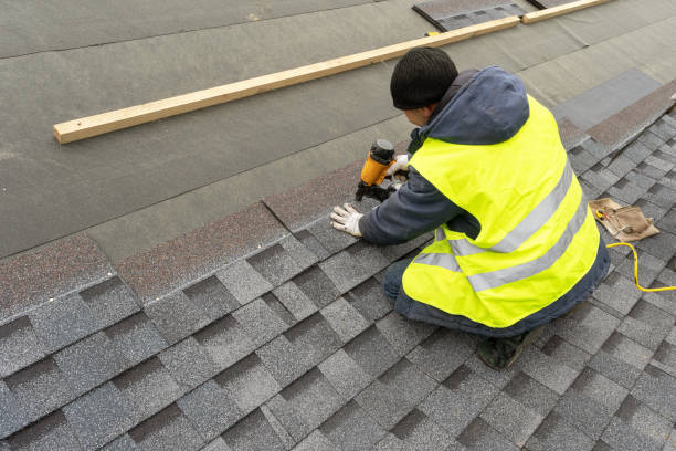 Best Local Roofing Companies  in Raymond, WA